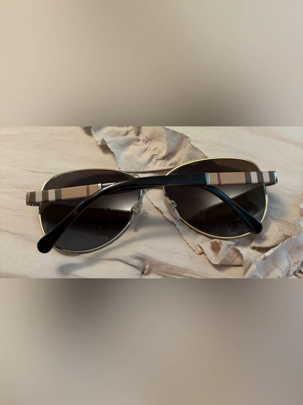 Burberry Women’s Gold Frame Aviator Sunglasses with Brown Gradient Lenses